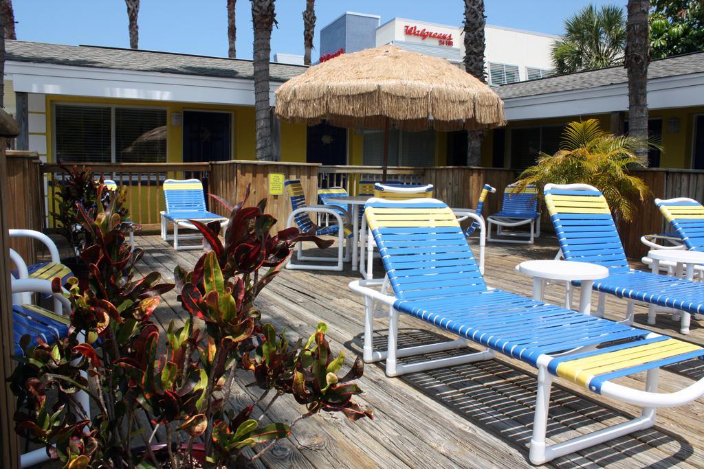 Barefoot Bay Resort Motel Клиъруотър Бийч Екстериор снимка