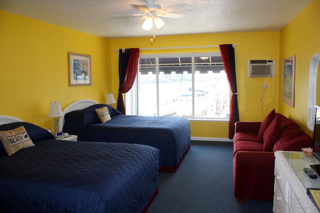 Barefoot Bay Resort Motel Клиъруотър Бийч Екстериор снимка