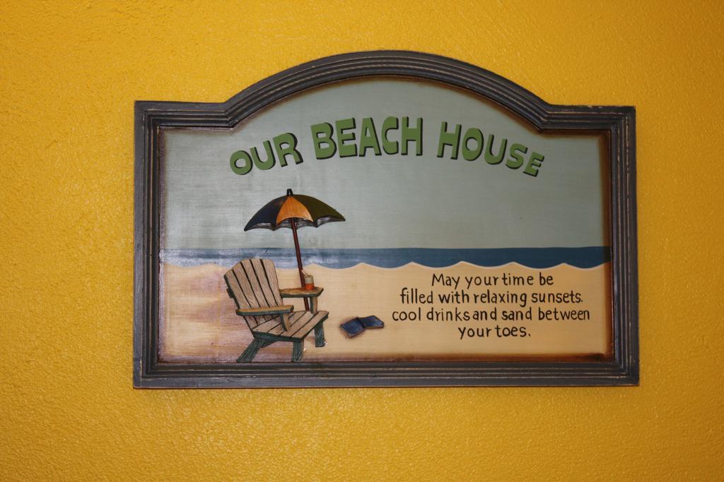Barefoot Bay Resort Motel Клиъруотър Бийч Екстериор снимка