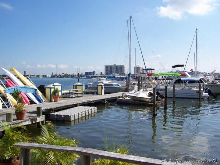 Barefoot Bay Resort Motel Клиъруотър Бийч Съоръжения снимка